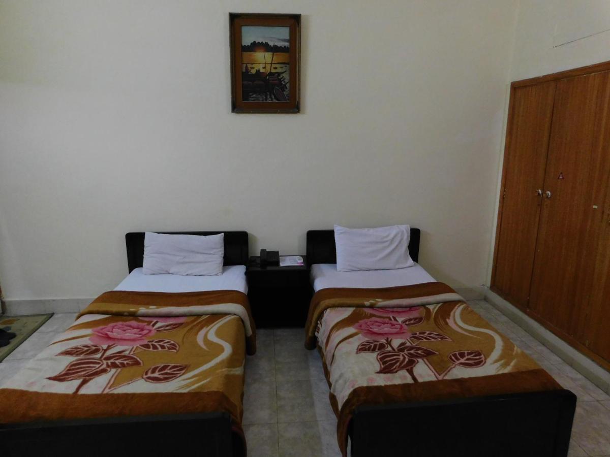 The City Lodge Islamabad Ngoại thất bức ảnh